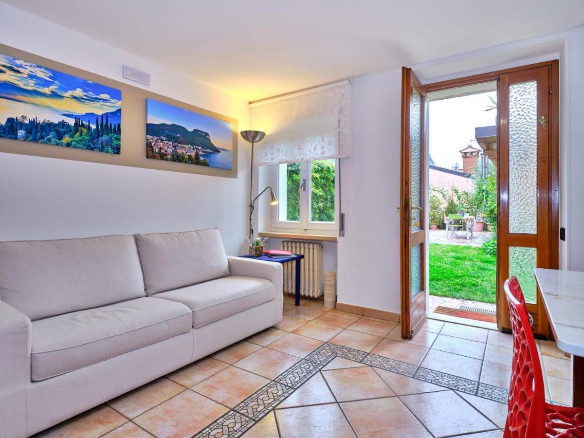 Domus Garda Apartment Гарда Екстериор снимка