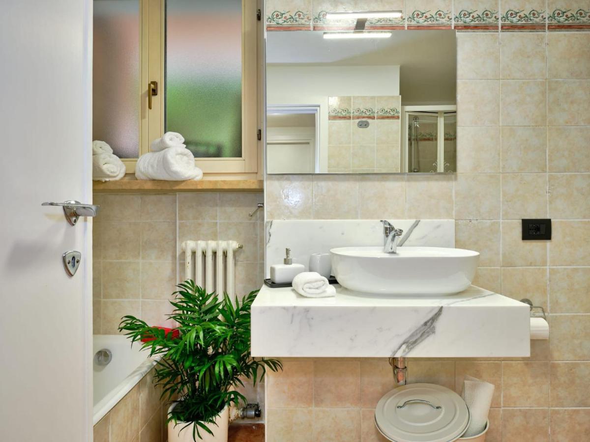 Domus Garda Apartment Гарда Екстериор снимка